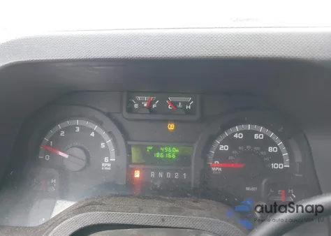 2013 Ford E-150 Commercial z USA, uszkodzony, nr VIN 1FTNE1EW1DDA21867